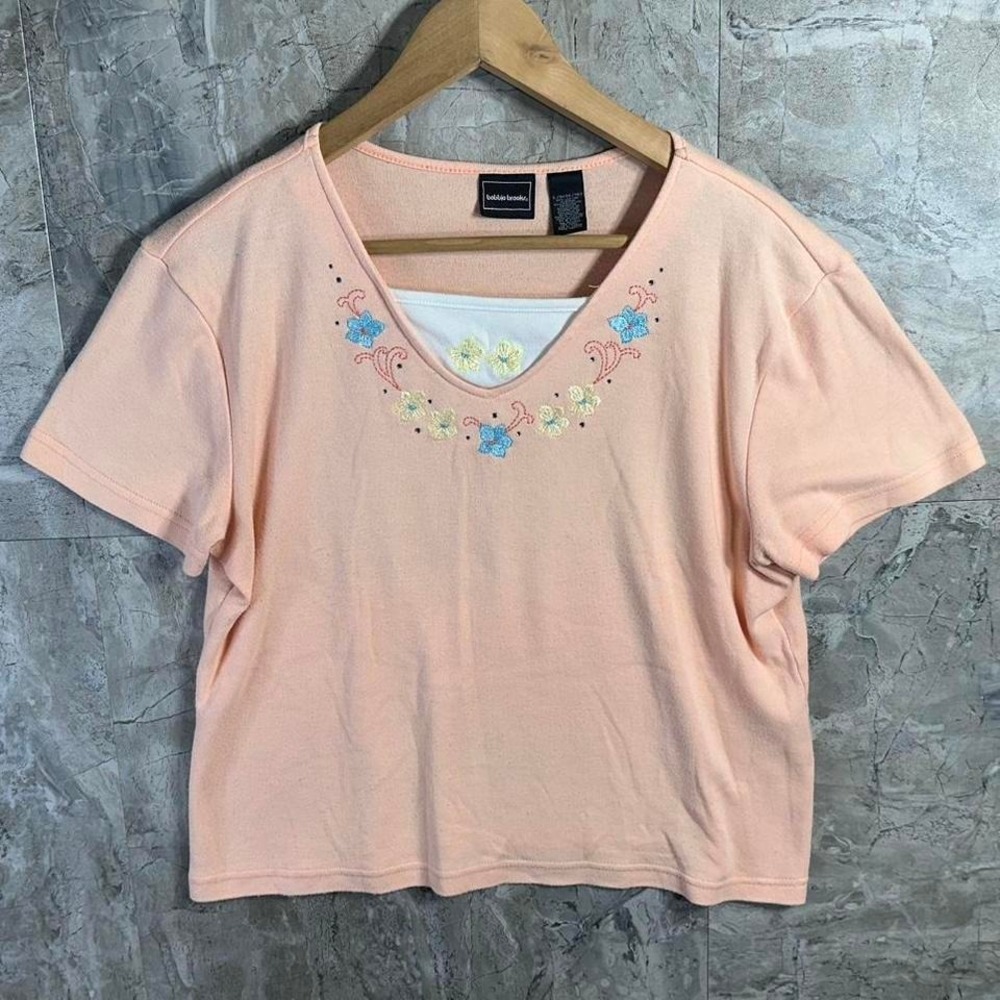 Bobbie Brooks pink floral embroidered 
t-shirt top‎ with rhinestones Woman's  L